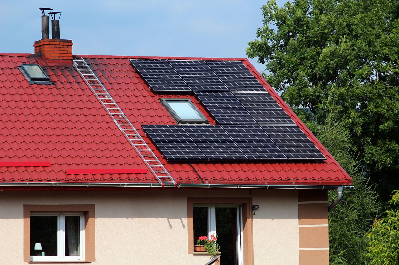 solar-panels-6940440_1280