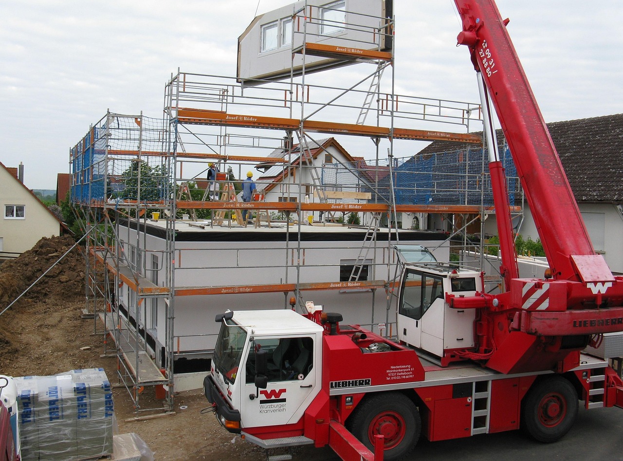 housebuilding-1407462_1280